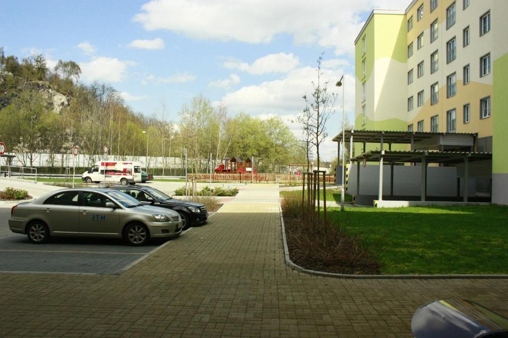 Apartamento Rezidence Certovka Karlovy Vary Exterior foto