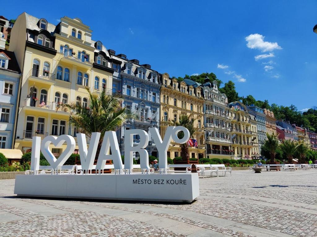 Apartamento Rezidence Certovka Karlovy Vary Exterior foto