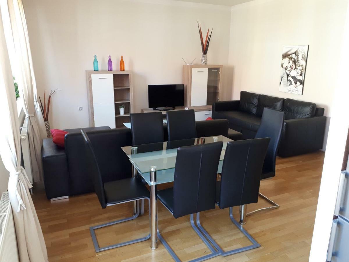 Apartamento Rezidence Certovka Karlovy Vary Exterior foto